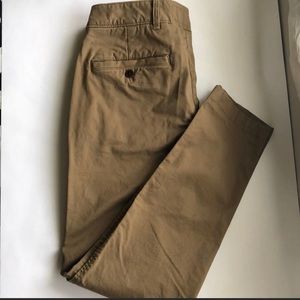 Abercrombie & Fitch Super Skinny Khaki Pants